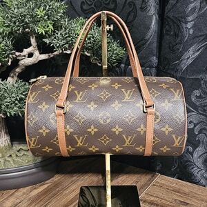Authentic LV Vintage Papillon 26" -Very Good Condition -Firm Price‼️